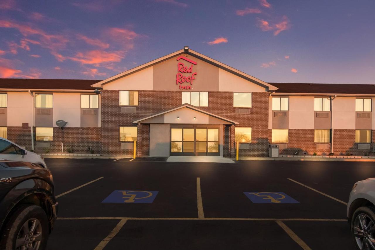 Red Roof Inn Greensburg Exterior photo